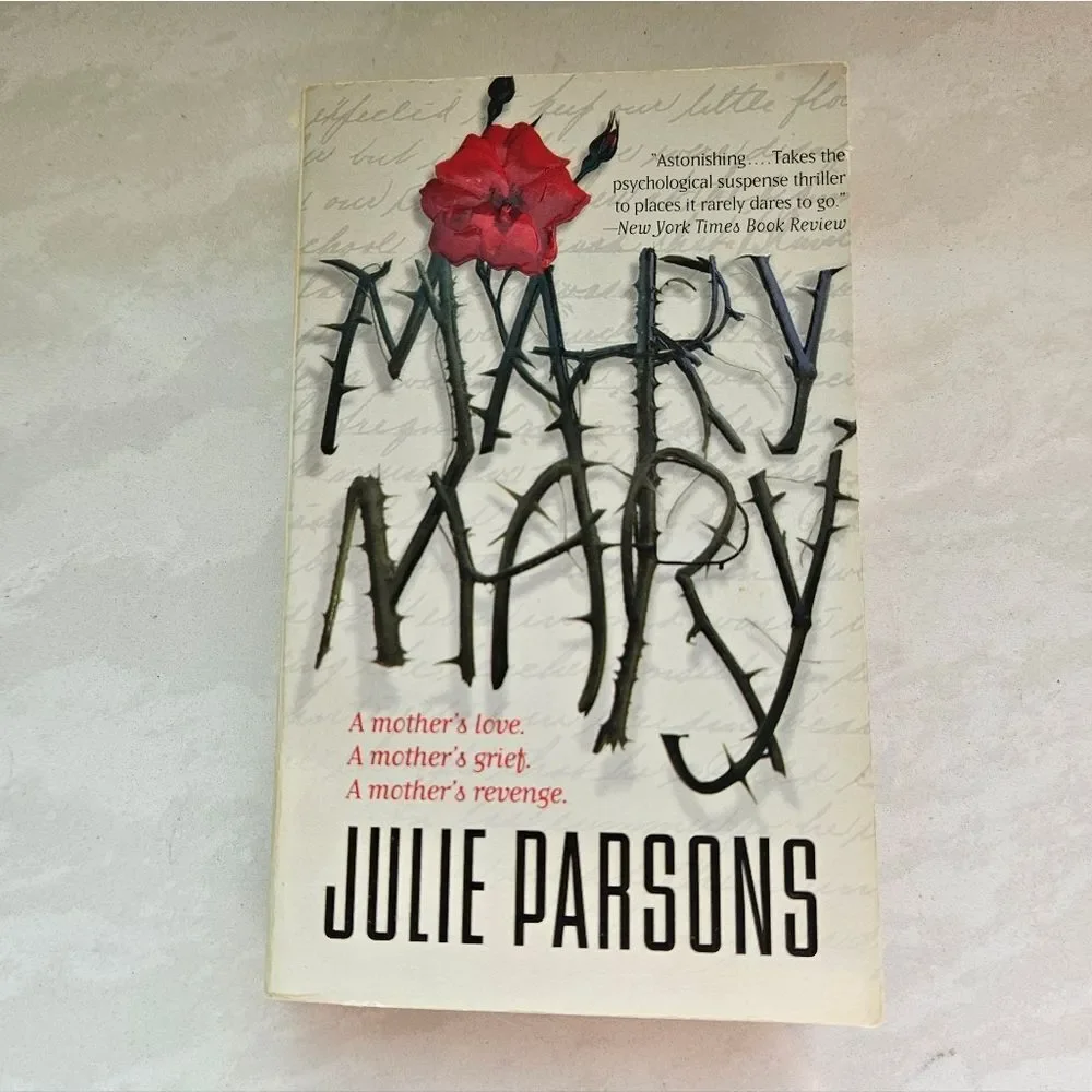 Mary Mary by Julie Parsons Paperback
